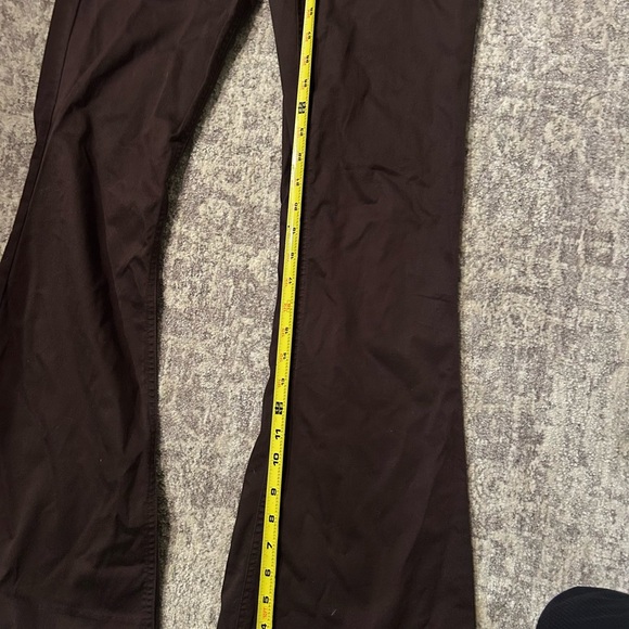 Flare leg pants w/ front pockets & back pockets- zippered fly, button closure - Picture 4 of 10